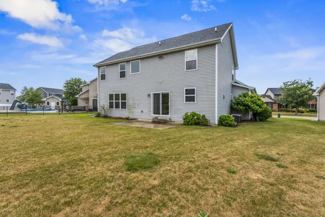 $3,500 | 5102 Jacks Boulevard, Champaign, IL 61822