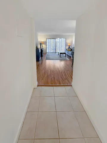 $1,800 | 1500 Crescent Circle, Unit A26, Lake Park, FL 33403