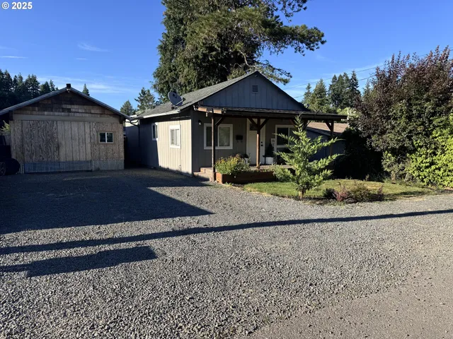 $329,000 | 1142 Clatsop Street, Vernonia, OR 97064