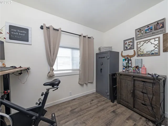 $329,000 | 1142 Clatsop Street, Vernonia, OR 97064