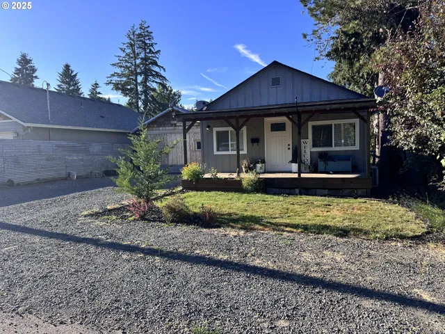 $329,000 | 1142 Clatsop Street, Vernonia, OR 97064