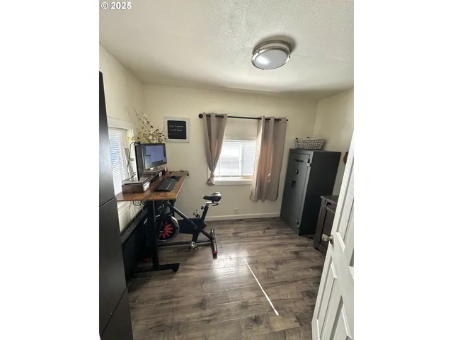 $329,000 | 1142 Clatsop Street, Vernonia, OR 97064