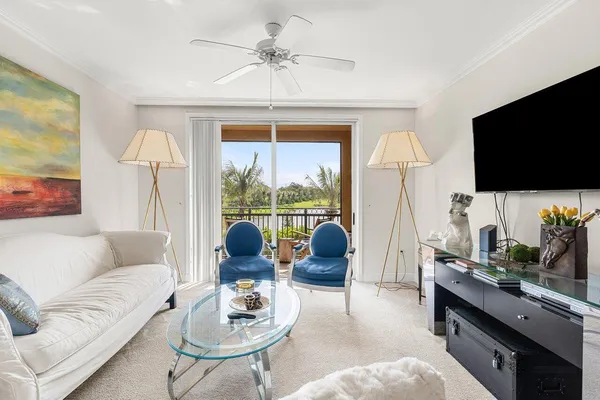 $2,700 | 11750 St Andrews Place, Unit 202, Wellington, FL 33414