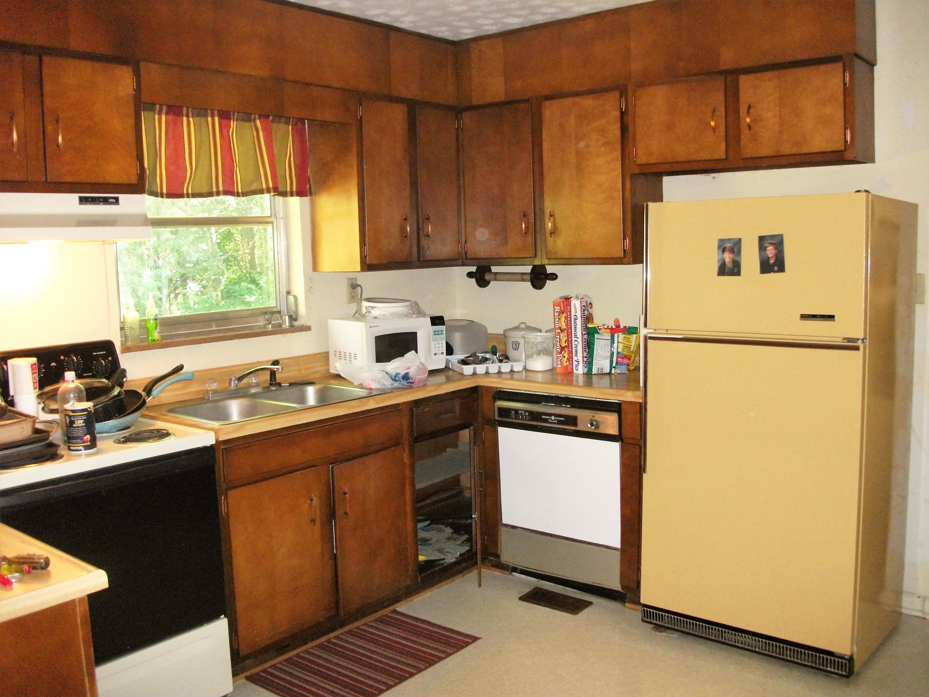 1134 Newman Riley Road Dandridge, TN 37725 - Photo 14 of 33 Kitchen