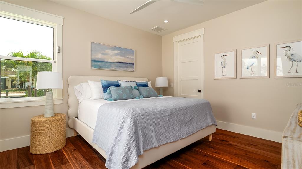 603 Emerald Lane Holmes Beach, FL 34217 - Photo 18 of 56