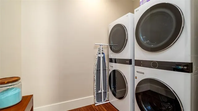 $4,440,000 | 603 Emerald Lane, Holmes Beach, FL 34217