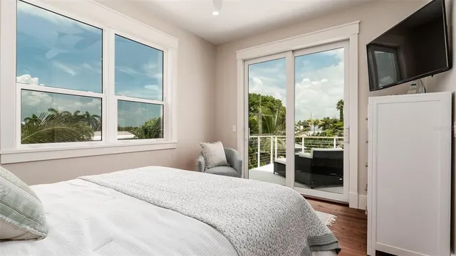 $4,440,000 | 603 Emerald Lane, Holmes Beach, FL 34217