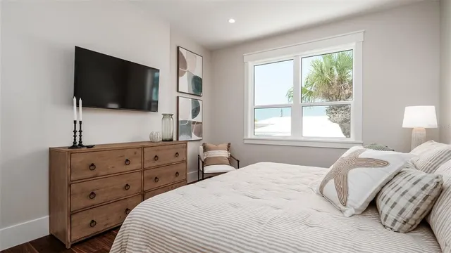 $4,440,000 | 603 Emerald Lane, Holmes Beach, FL 34217