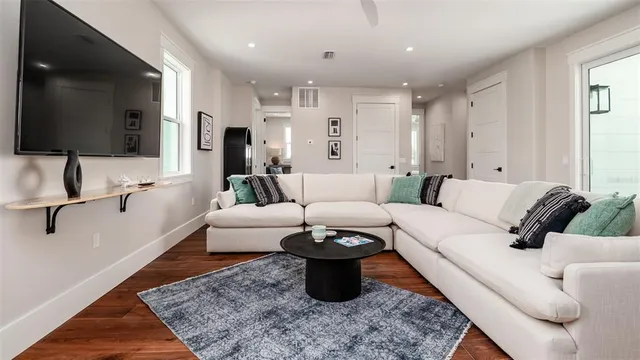 $4,440,000 | 603 Emerald Lane, Holmes Beach, FL 34217