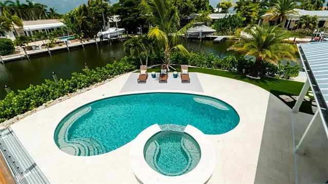 $4,440,000 | 603 Emerald Lane, Holmes Beach, FL 34217