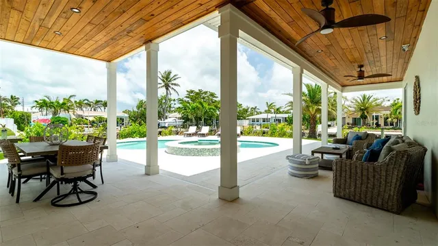 $4,440,000 | 603 Emerald Lane, Holmes Beach, FL 34217