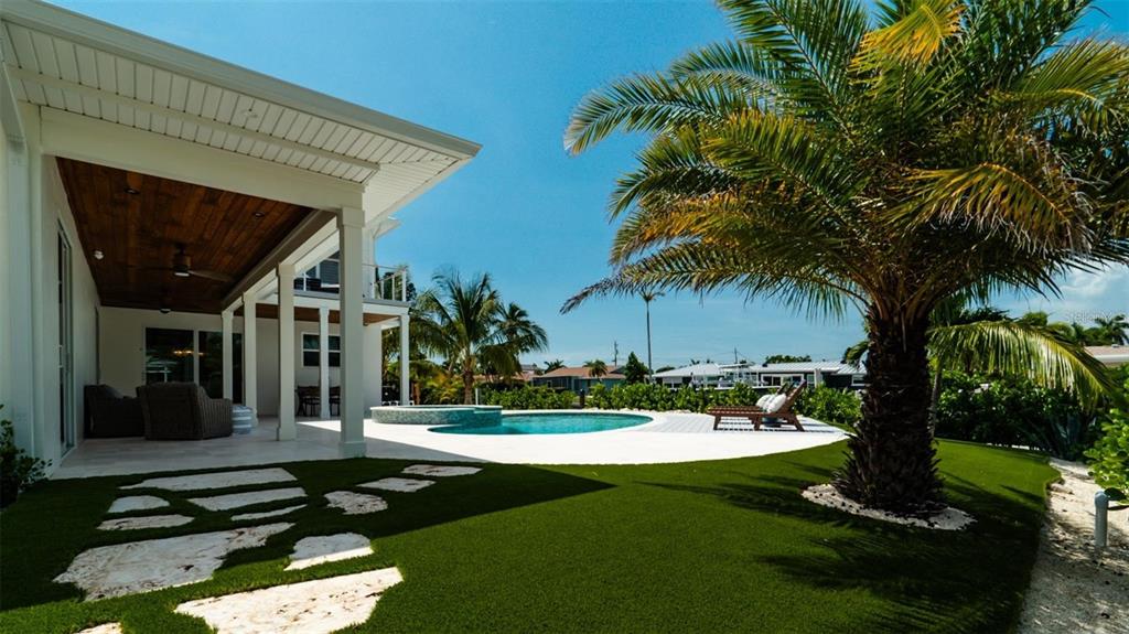 603 Emerald Lane Holmes Beach, FL 34217 - Photo 55 of 56