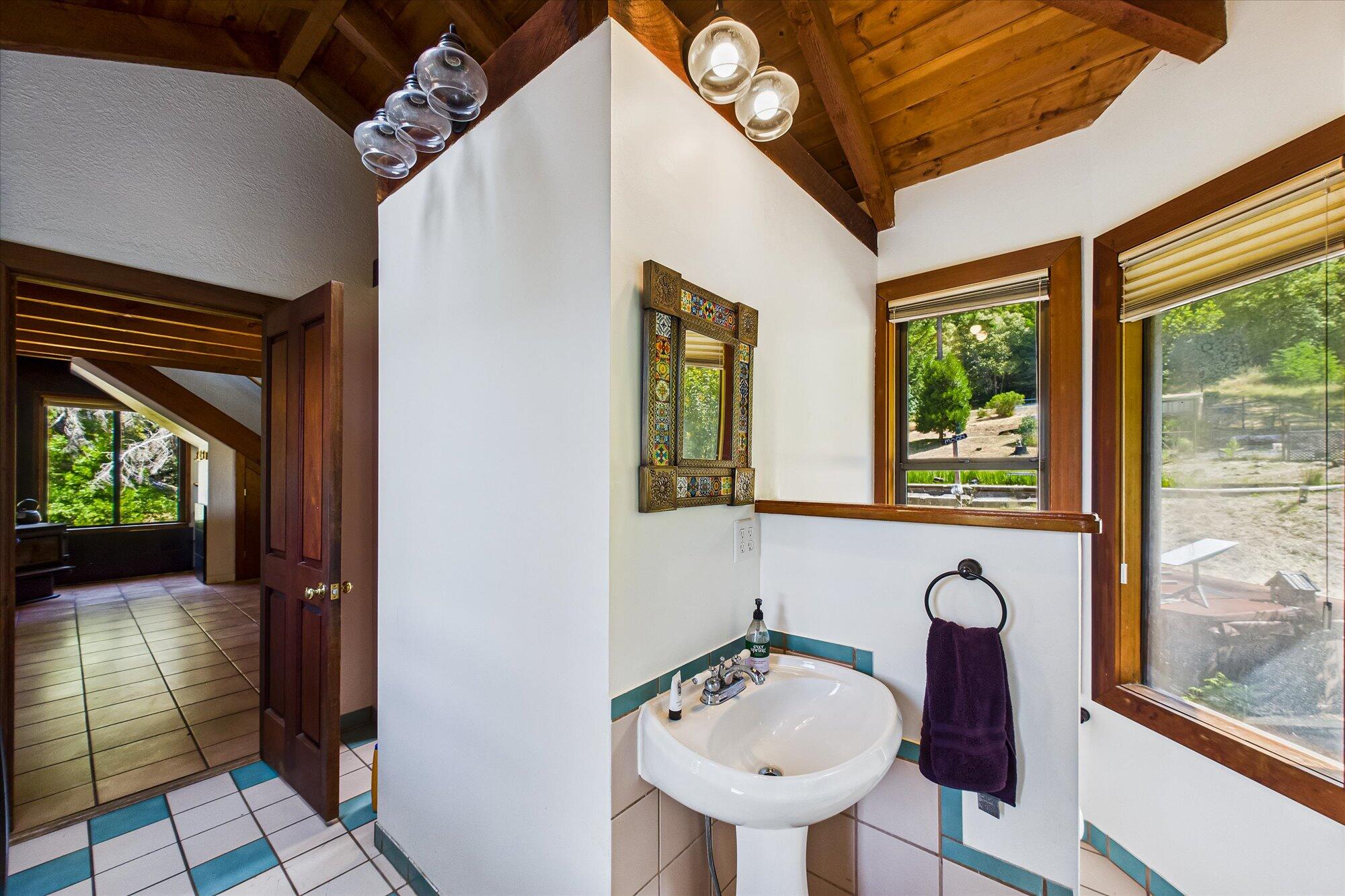 3551 Lower Thomas Road Miranda, CA 95553 - Photo 25 of 71 25-3551 Lower Thomas-119