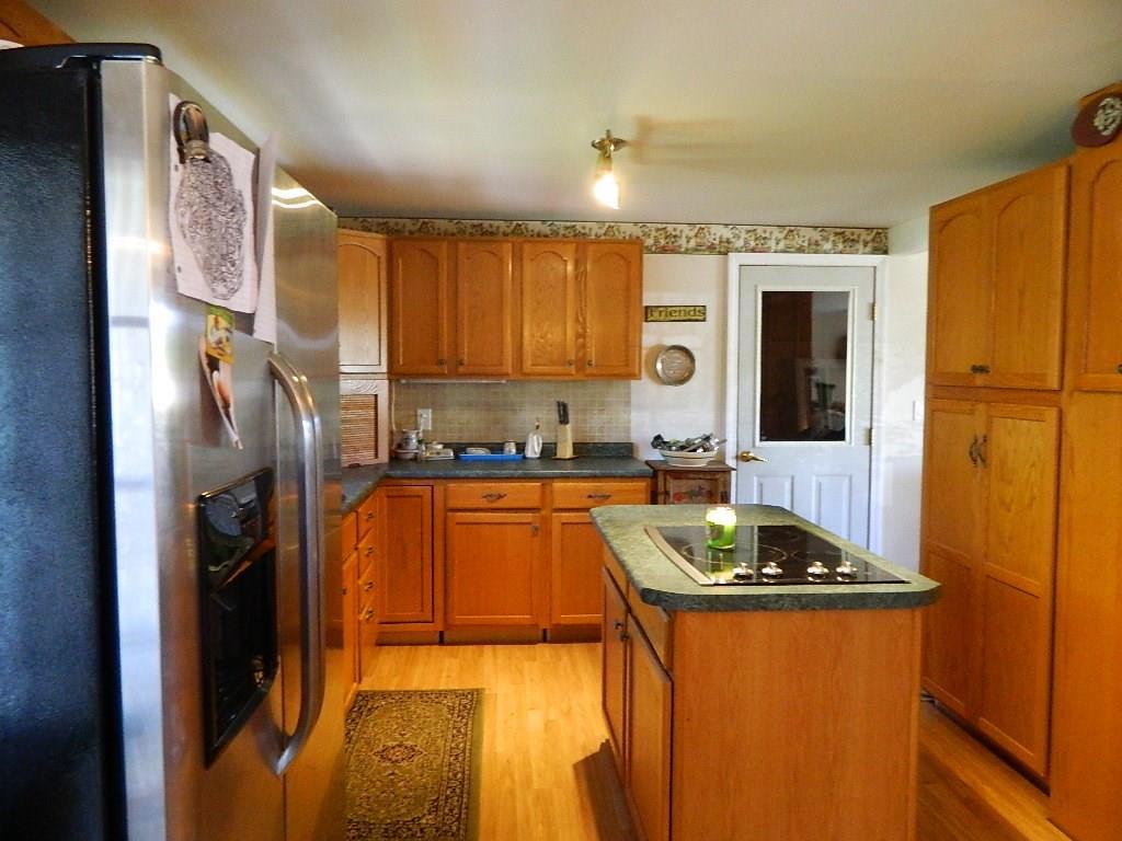 402 High Street Paris, ME 04281 - Photo 6 of 22 Door to the right leads to the...