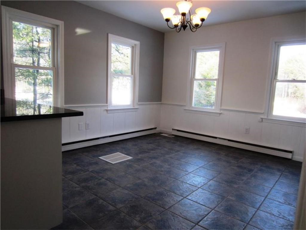60 South Skillings Road Arundel, ME 04046 - Photo 9 of 29
