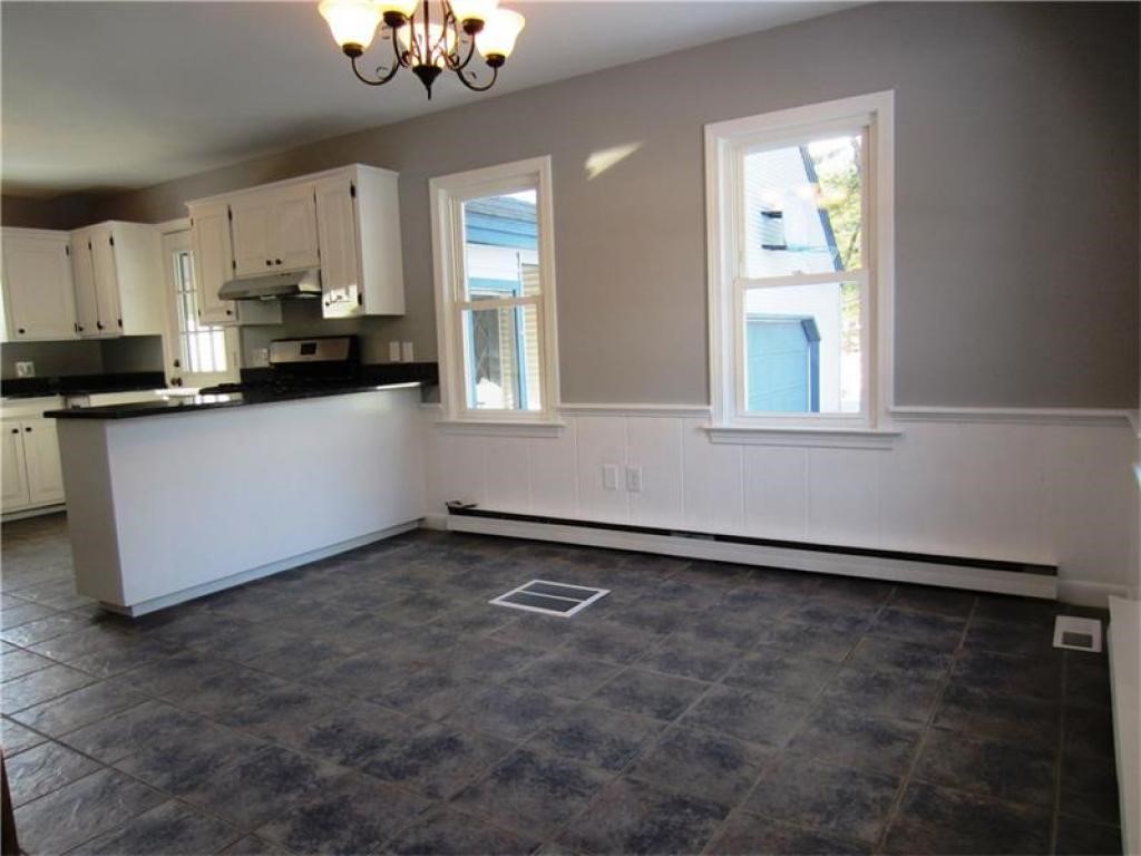 60 South Skillings Road Arundel, ME 04046 - Photo 10 of 29