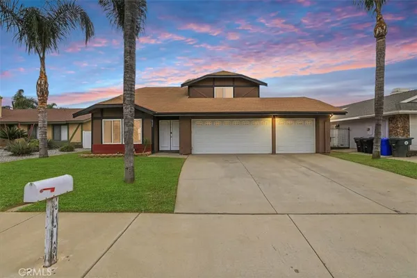 $699,000 | 8286 Yearling Way, Jurupa Valley, CA 92509