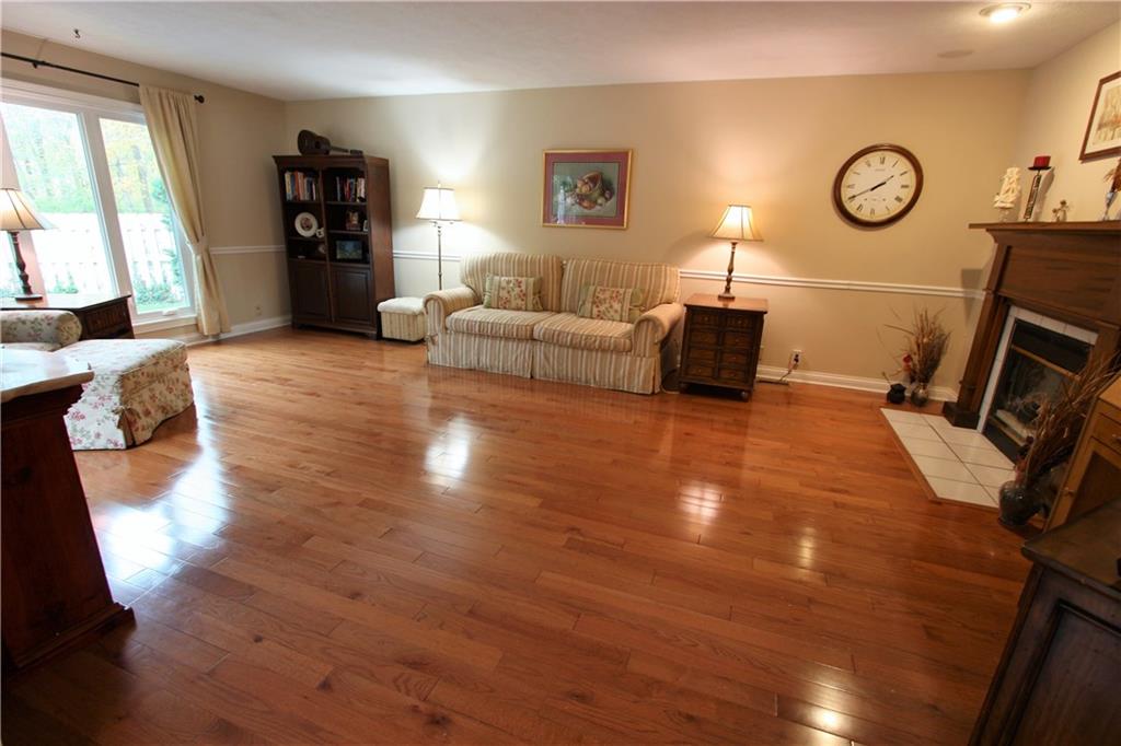 8849 Promontory Road Indianapolis, IN 46236 - Photo 12 of 48 Gallery Image 12