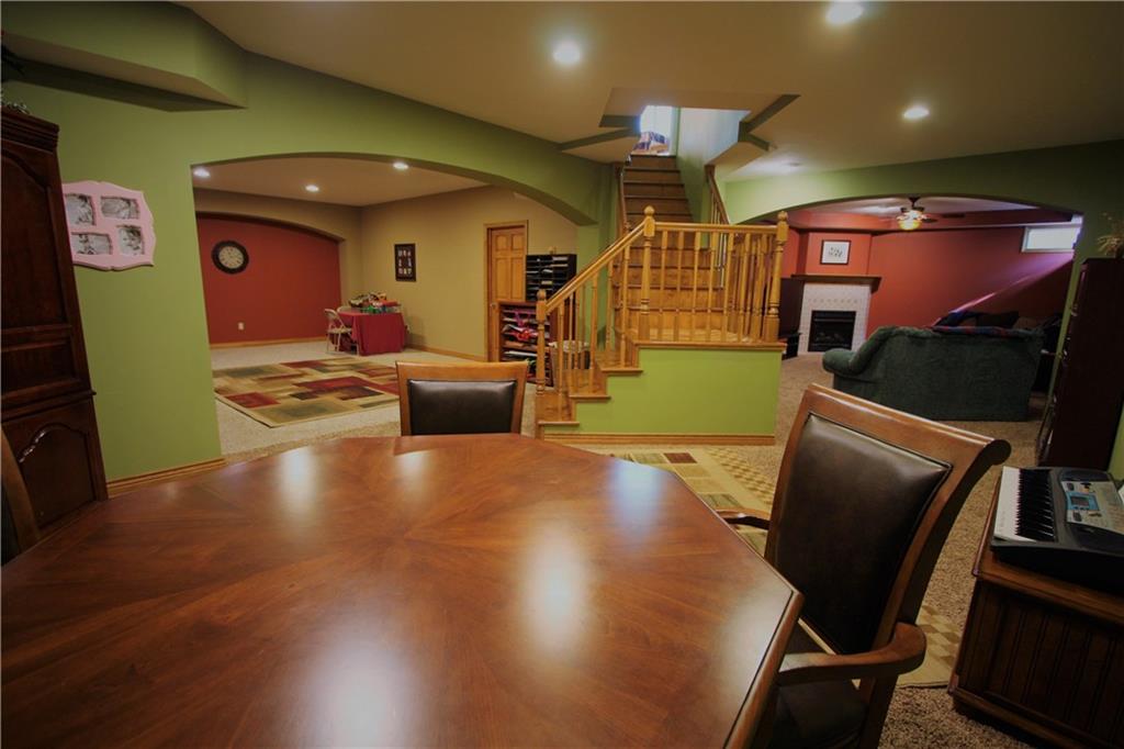 8849 Promontory Road Indianapolis, IN 46236 - Photo 27 of 48 Gallery Image 27
