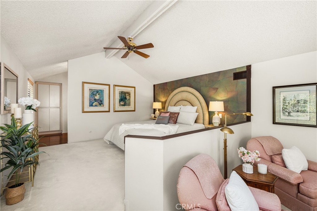 2927 Treeview Place Fullerton, CA 92835 - Photo 46 of 62 a bedroom with a bed and a potted plant