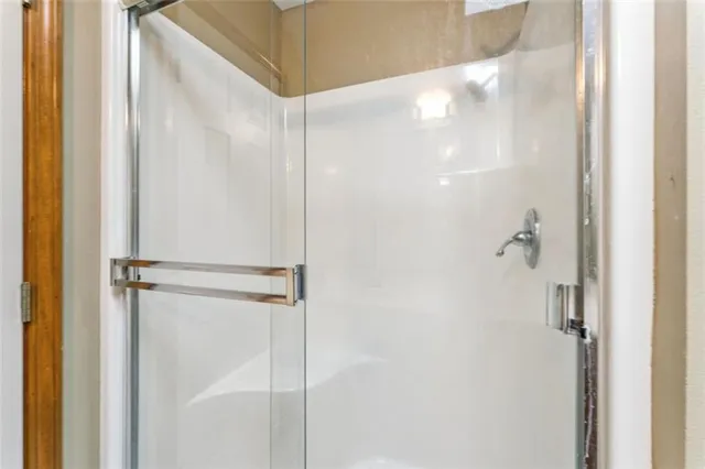 $300,000 | 5208 Northeast 63rd Terrace, Kansas City, MO 64119