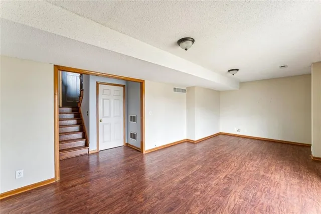 $300,000 | 5208 Northeast 63rd Terrace, Kansas City, MO 64119