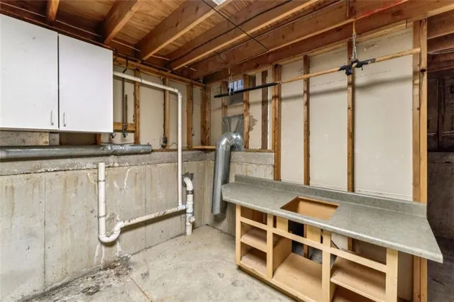 $300,000 | 5208 Northeast 63rd Terrace, Kansas City, MO 64119