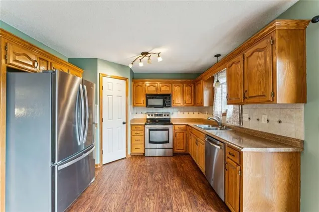 $300,000 | 5208 Northeast 63rd Terrace, Kansas City, MO 64119