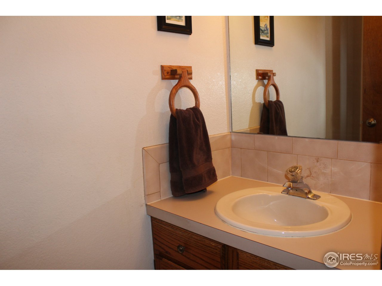 4833 West 6th Street Road Greeley, CO 80634 - Photo 8 of 31 1/2 Bath on Main Floor