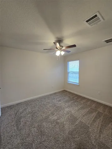 $2,395 | 7917 Linnie Lane, Thorndale, TX 76577