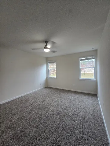 $2,395 | 7917 Linnie Lane, Thorndale, TX 76577