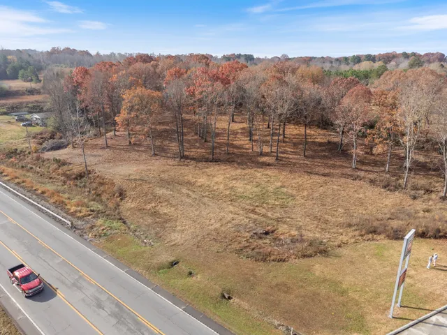 $350,000 | 3230 Hwy 46 Dickson Tn 37055, Bon Aqua, TN 37025