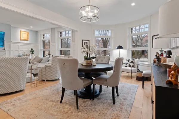 $8,000 | 1797 Beacon Street, Unit 1, Brookline, MA 02445