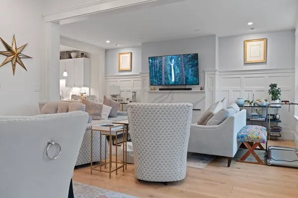 $8,000 | 1797 Beacon Street, Unit 1, Brookline, MA 02445