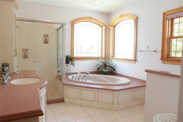 18 Baker Road Charlton, MA 01507 - Photo 14 of 22 Gallery Image 14