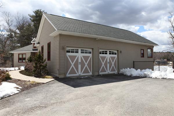 18 Baker Road Charlton, MA 01507 - Photo 2 of 22 Gallery Image 2