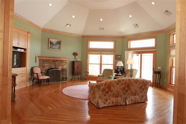18 Baker Road Charlton, MA 01507 - Photo 9 of 22 Gallery Image 9