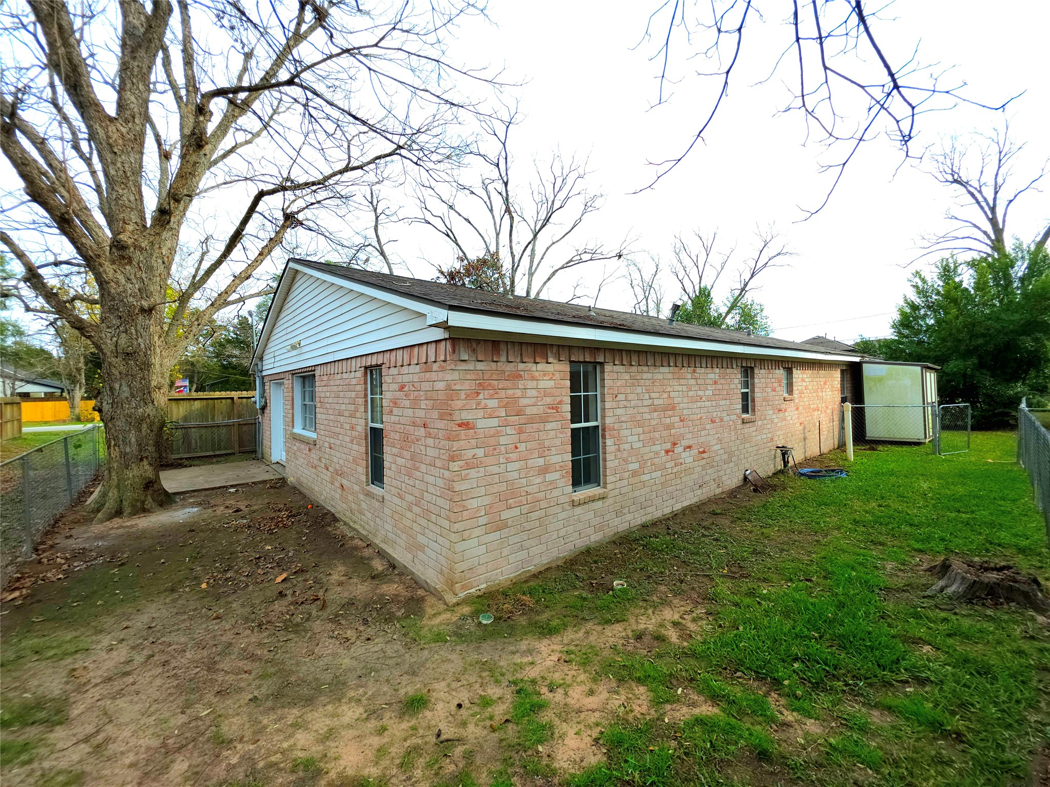 418 Texas Street Tomball, TX 77375 - Photo 1 of 23