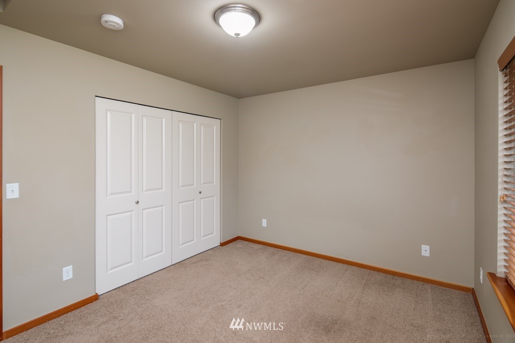 2099 Roxy Loop Ferndale, WA 98248 - Photo 17 of 25 Gallery Image 17