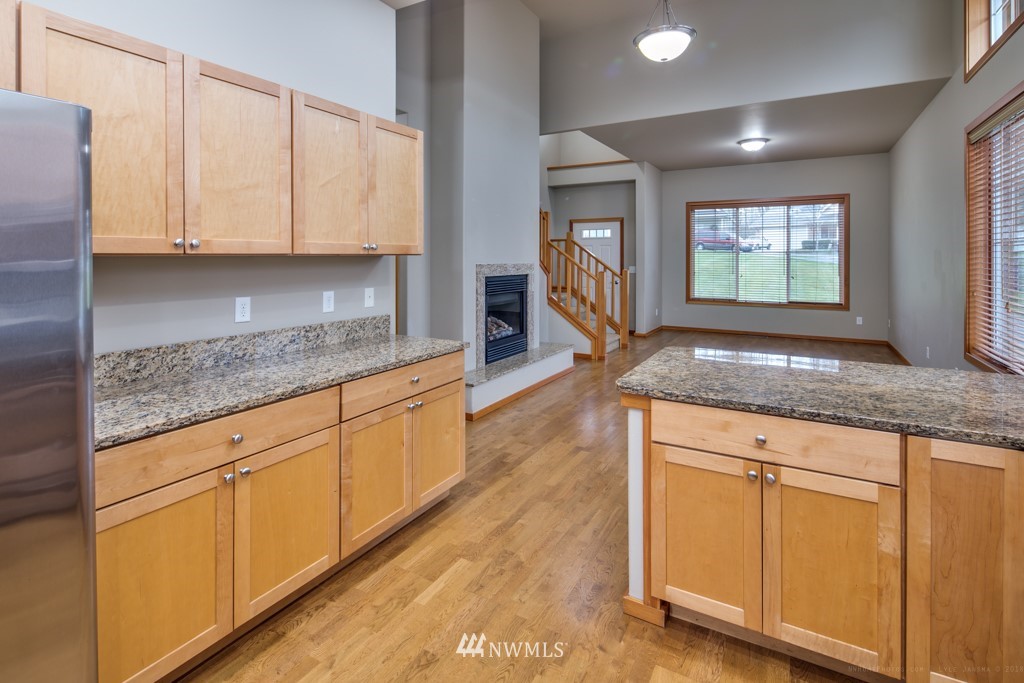 2099 Roxy Loop Ferndale, WA 98248 - Photo 9 of 25 Gallery Image 9