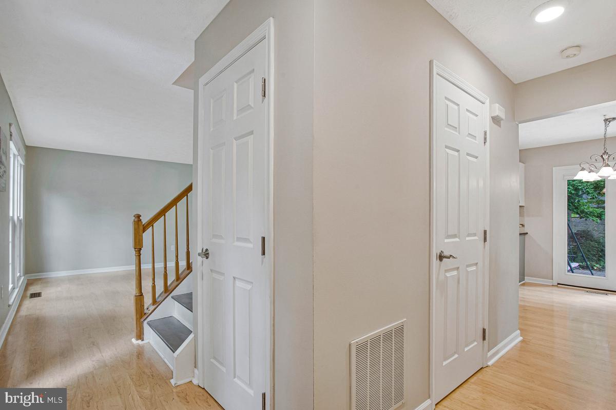 8401 Triple Crown Road Bowie, MD 20715 - Photo 3 of 44 Gallery Image 3