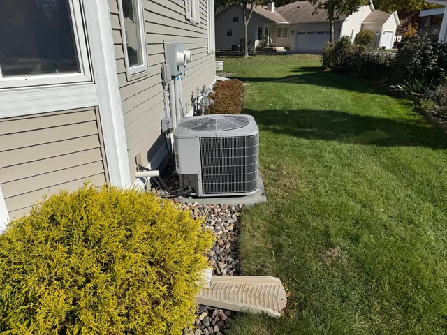 $284,900 | 4425 33rd Street South, La Crosse, WI 54601