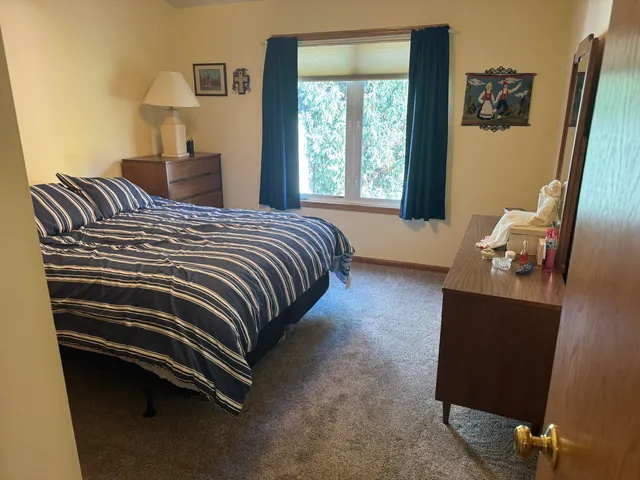 $284,900 | 4425 33rd Street South, La Crosse, WI 54601