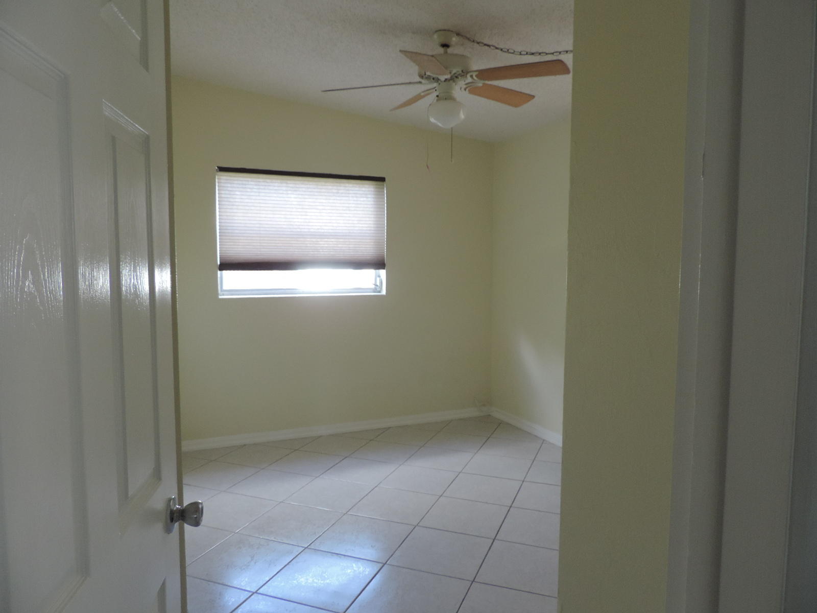 5657 South Rue Road West Palm Beach, FL 33415 - Photo 26 of 32 DSCN0479