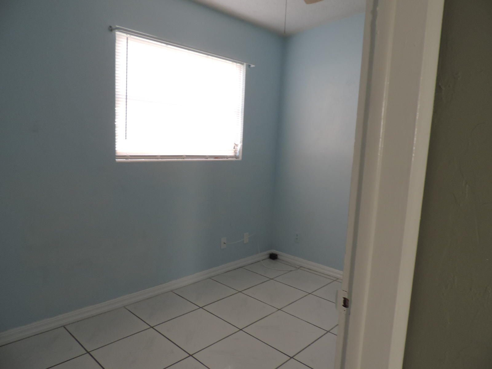 5657 South Rue Road West Palm Beach, FL 33415 - Photo 28 of 32 DSCN0481
