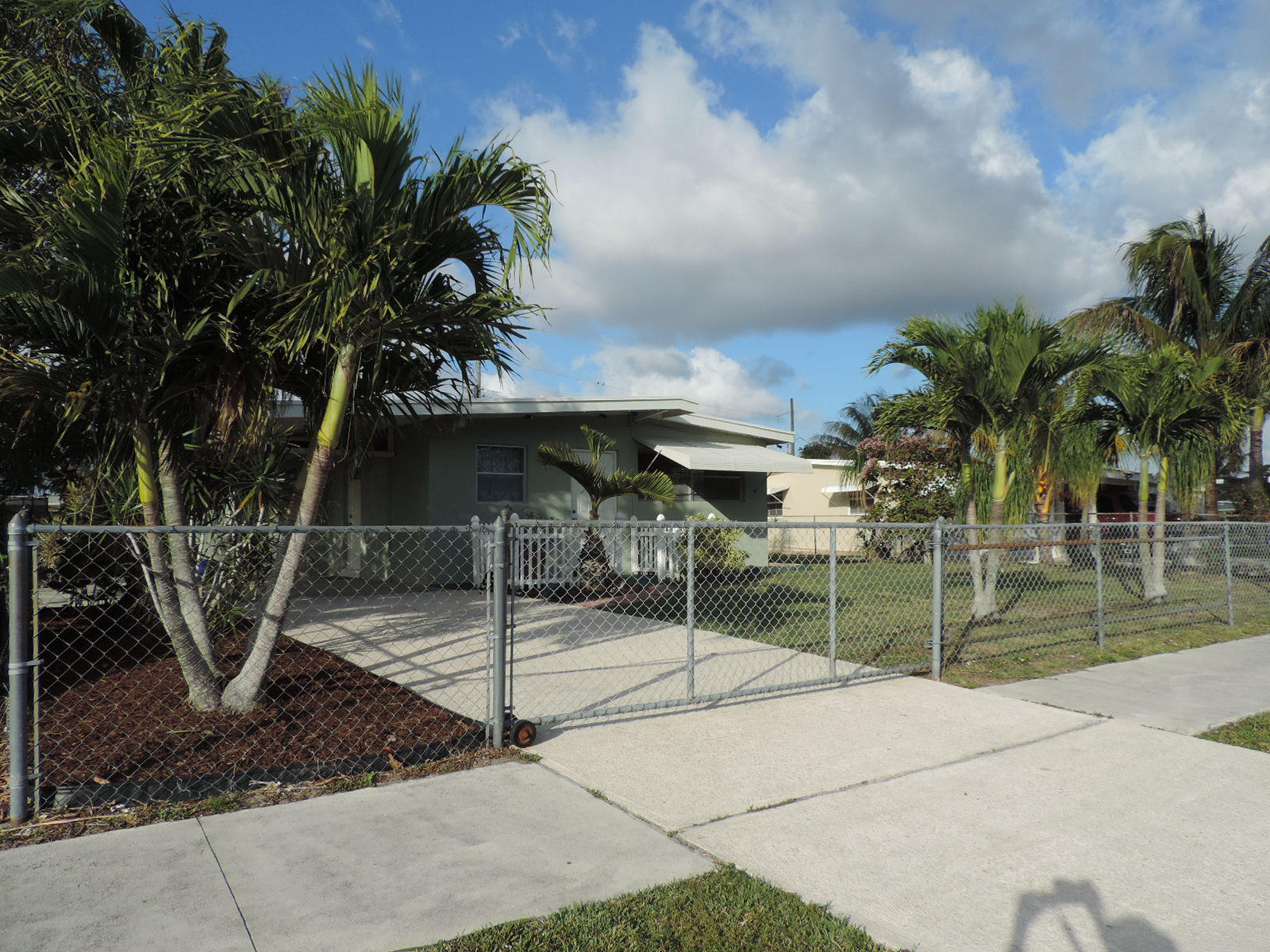 5657 South Rue Road West Palm Beach, FL 33415 - Photo 4 of 32 DSCN0457