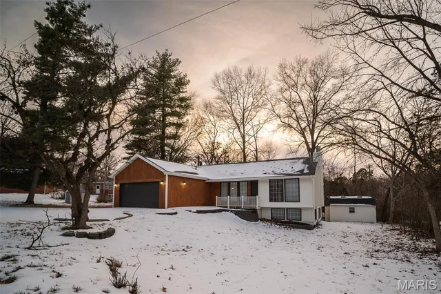 $390,000 | 705 Old 63 South, Columbia, MO 65201