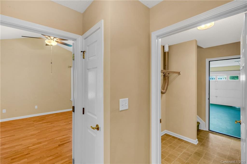 10 Farm Valley Road Fletcher, NC 28732 - Photo 28 of 29 a view of a bathroom from a hallway