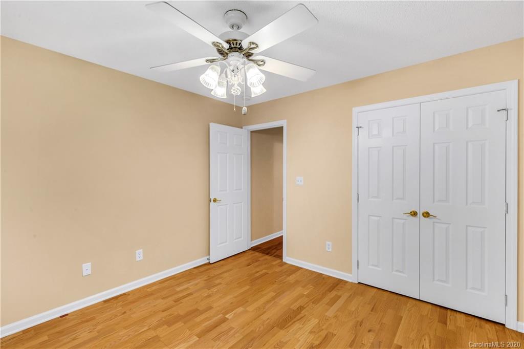 10 Farm Valley Road Fletcher, NC 28732 - Photo 9 of 29 a view of an empty room