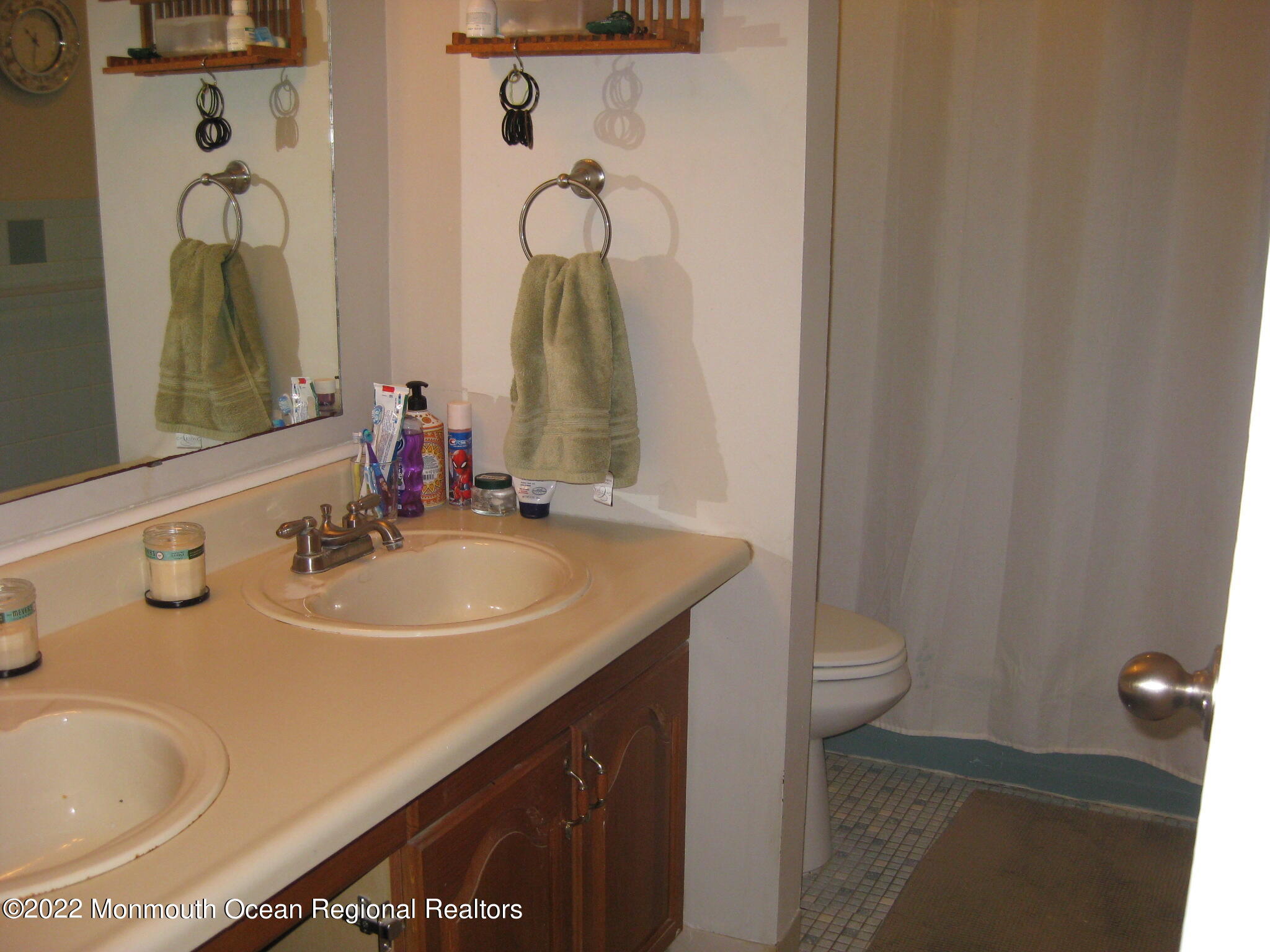 200 Portland Road, Unit B24 Highlands, NJ 07732 - Photo 9 of 21 IMG_0163